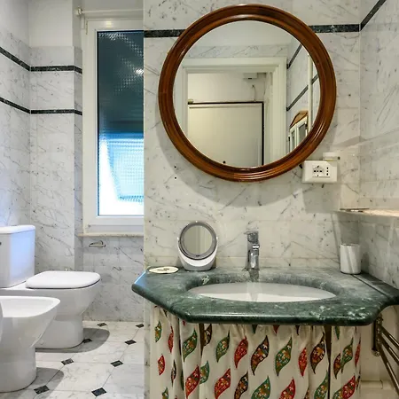 La Casa Del Capitano * La Spezia